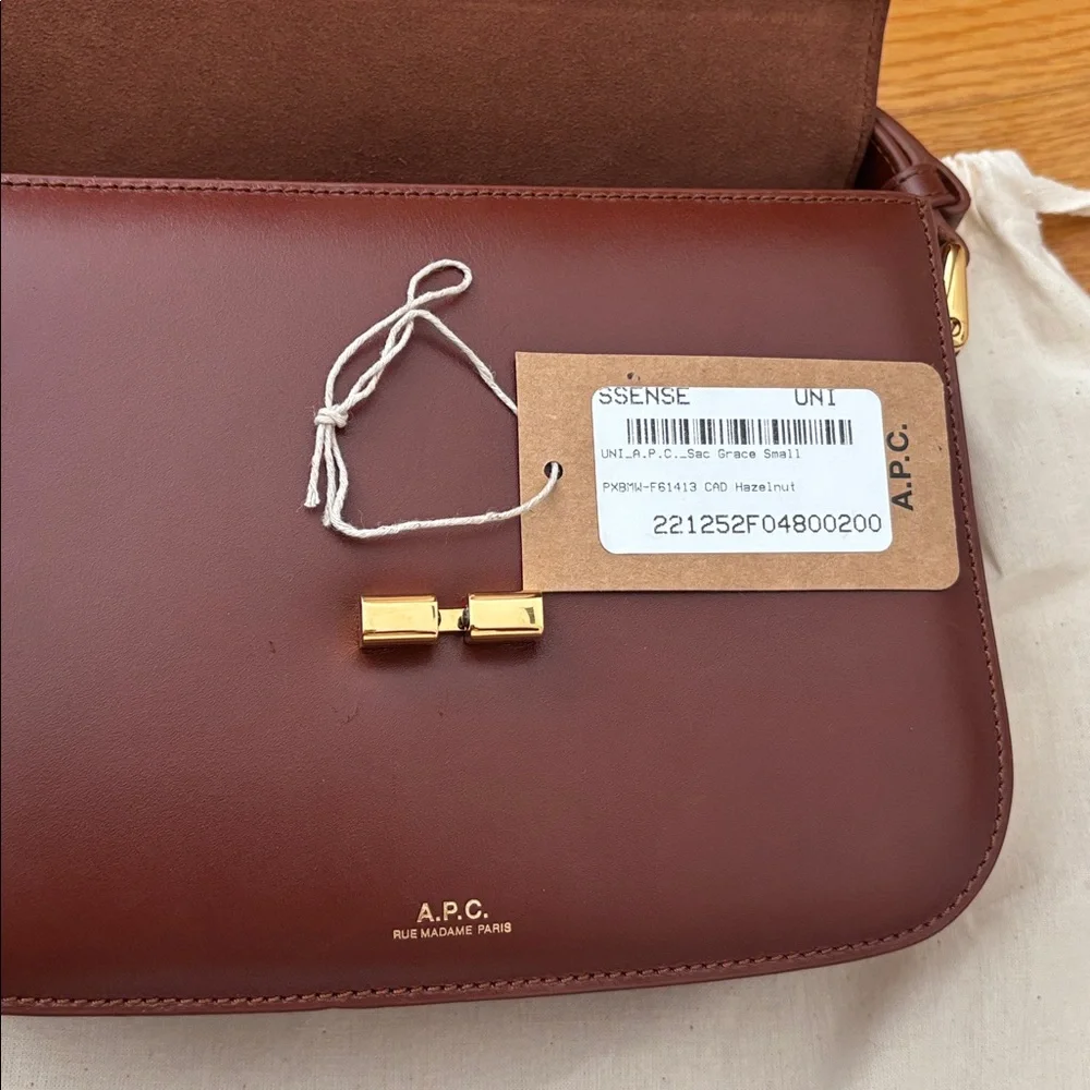 A.P.C. Small Grace Leather Shoulder Bag - Picture 4 of 7